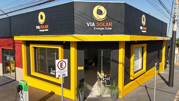 Fachada da Via Solar em Santa Fé do Sul